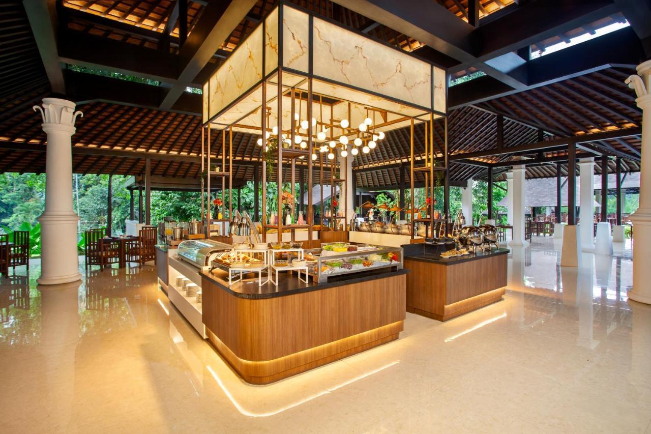 Novotel Bogor Golf Resort Экстерьер фото